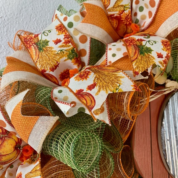 *SOLD*Deco mesh Fall wreath, Thanksgiving decor - Picture 4 of 10
